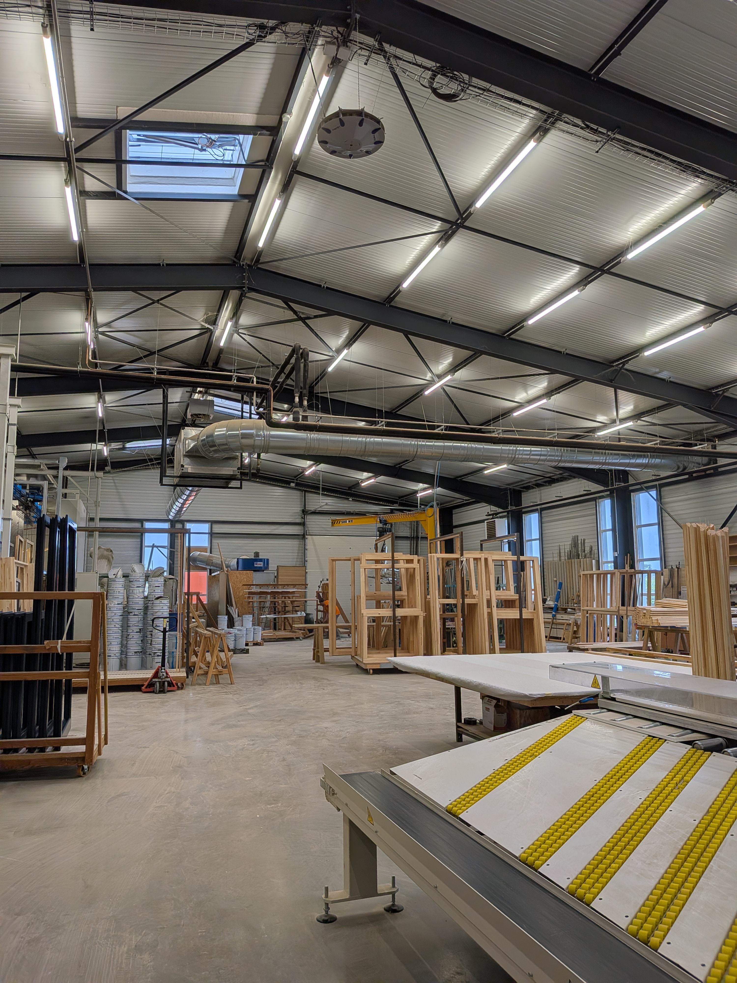 photo intérieur atelier - installation LED